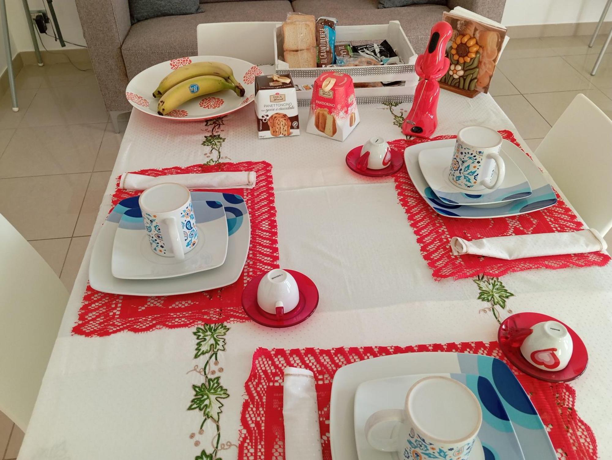 Sweet Holidays Матера Стая снимка
